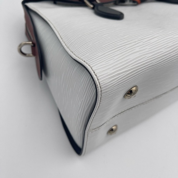 LOUIS VUITTON Epi Tuileries White - Picture 7 of 17